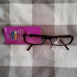 +2.00 Readers Maroon Pattern